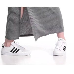 Nib Adidas Grand Court white tennis shoes Sz 10